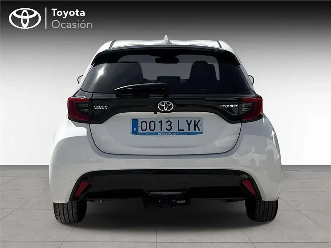 Usado Toyota Yaris Style 116 CV (85 kW) 2022 Utilitario