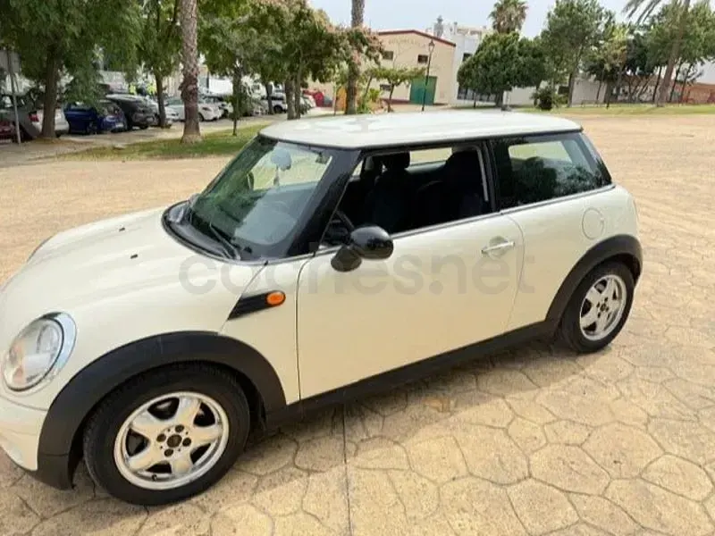 Usado Mini ONE 95 CV (69 kW) 2008 Beige Utilitario