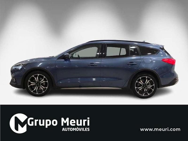 Begagnad Ford Focus Active 125 HK (91 kW) 2019 Blå Kombi
