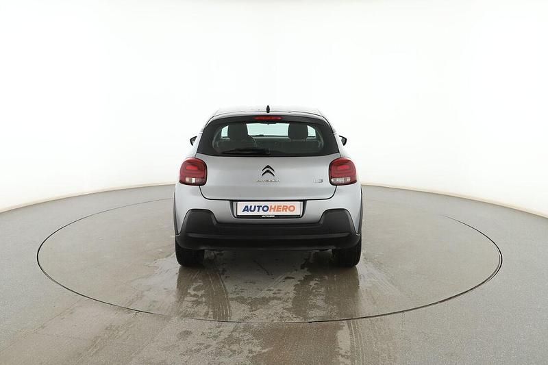 Usado Citroën C3 Feel 82 CV (60 kW) 2020 Gris Berlina