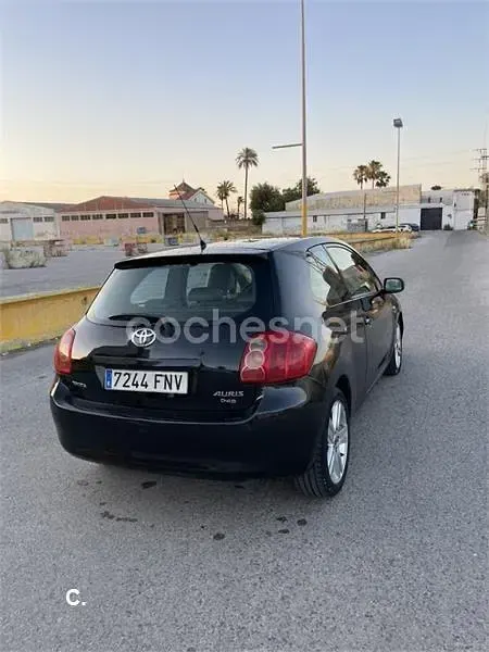Usado Toyota Auris Sport 177 CV (130 kW) 2007 Negro Utilitario