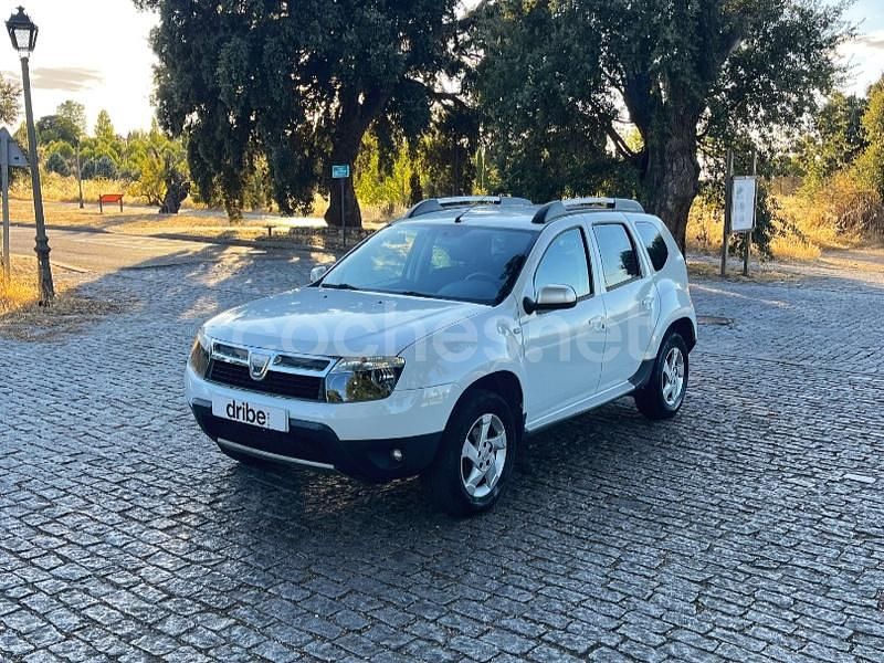Blanco Usado 2010 Dacia Duster Lauréate SUV | 6495 € (Buen precio) - Imagen 1/4