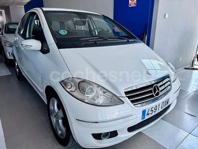 Usado Mercedes A200 Avantgarde 193 CV (141 kW) 2006 Blanco Monovolumen