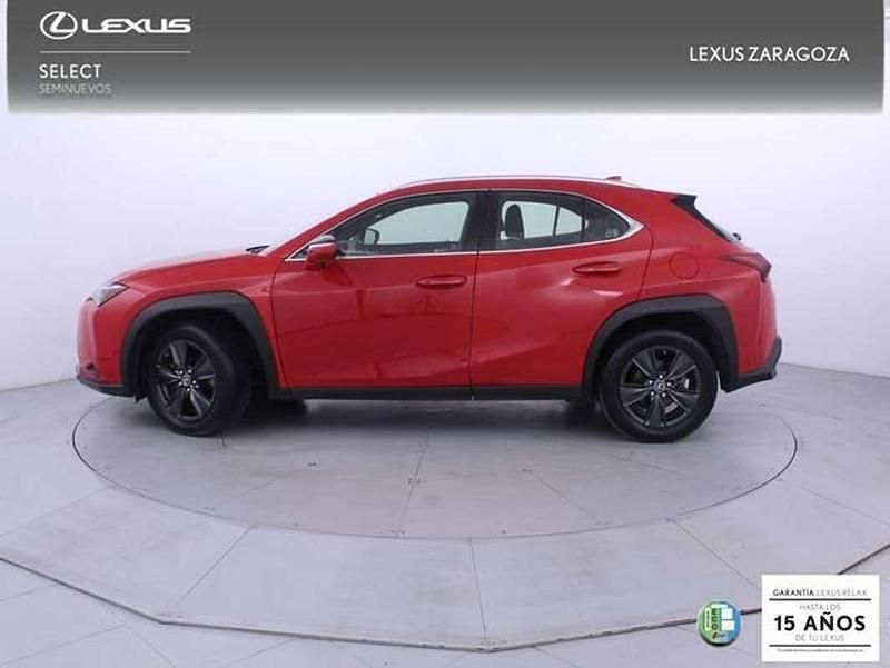 Usado Lexus UX 250h Business Edition 184 CV (135 kW) 2022 Rojo SUV