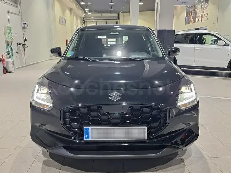 Nuevo Suzuki Swift 81 CV (59 kW) 2026 Negro Utilitario