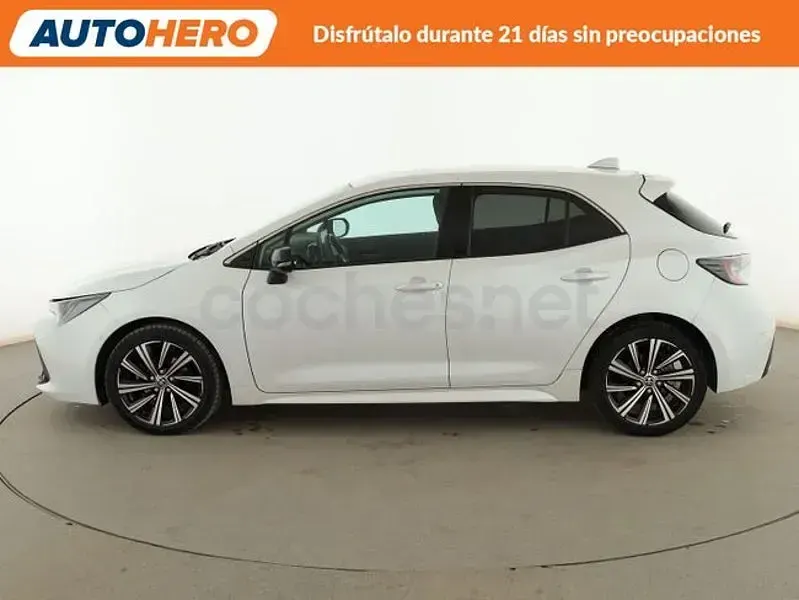 Usado Toyota Corolla Edition 140 CV (102 kW) 2023 Blanco Berlina