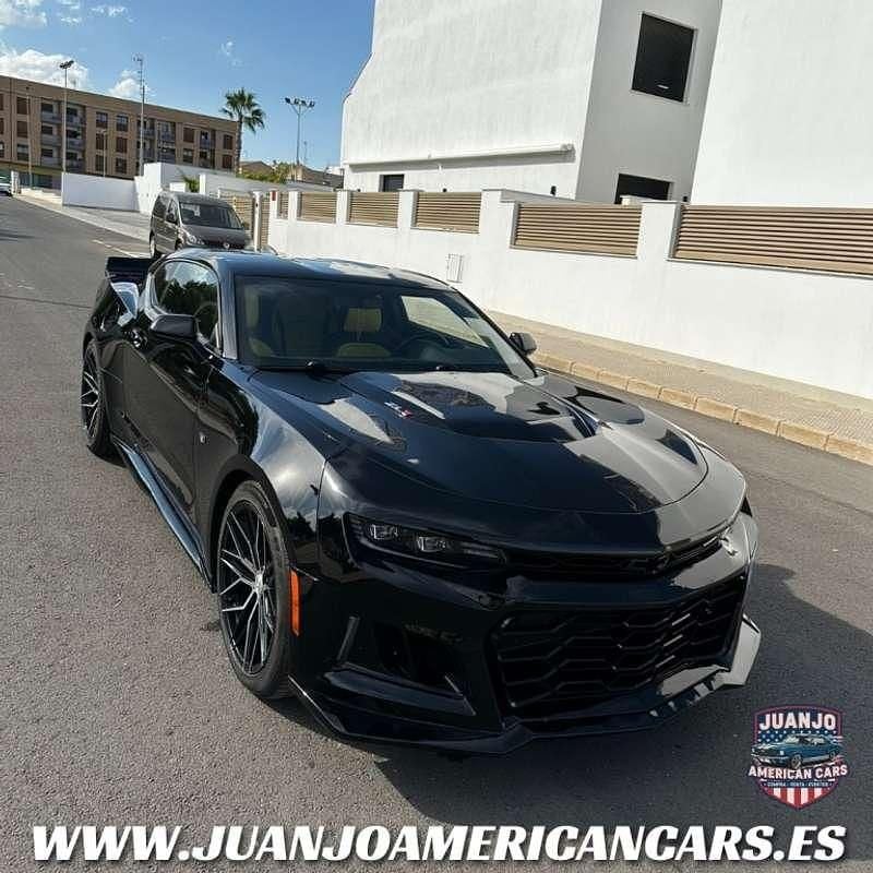 Negro Usado 2019 Chevrolet Camaro Coupe | 35.000 € - Imagen 1/4