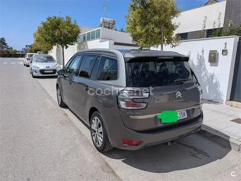 Usado Citroën C4 Picasso Feel 120 CV (88 kW) 2016 Gris / plata Monovolumen
