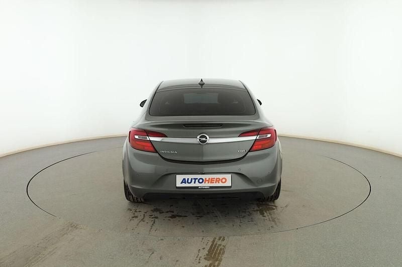 Usado Opel Insignia Excellence 136 CV (100 kW) 2017 Gris Berlina