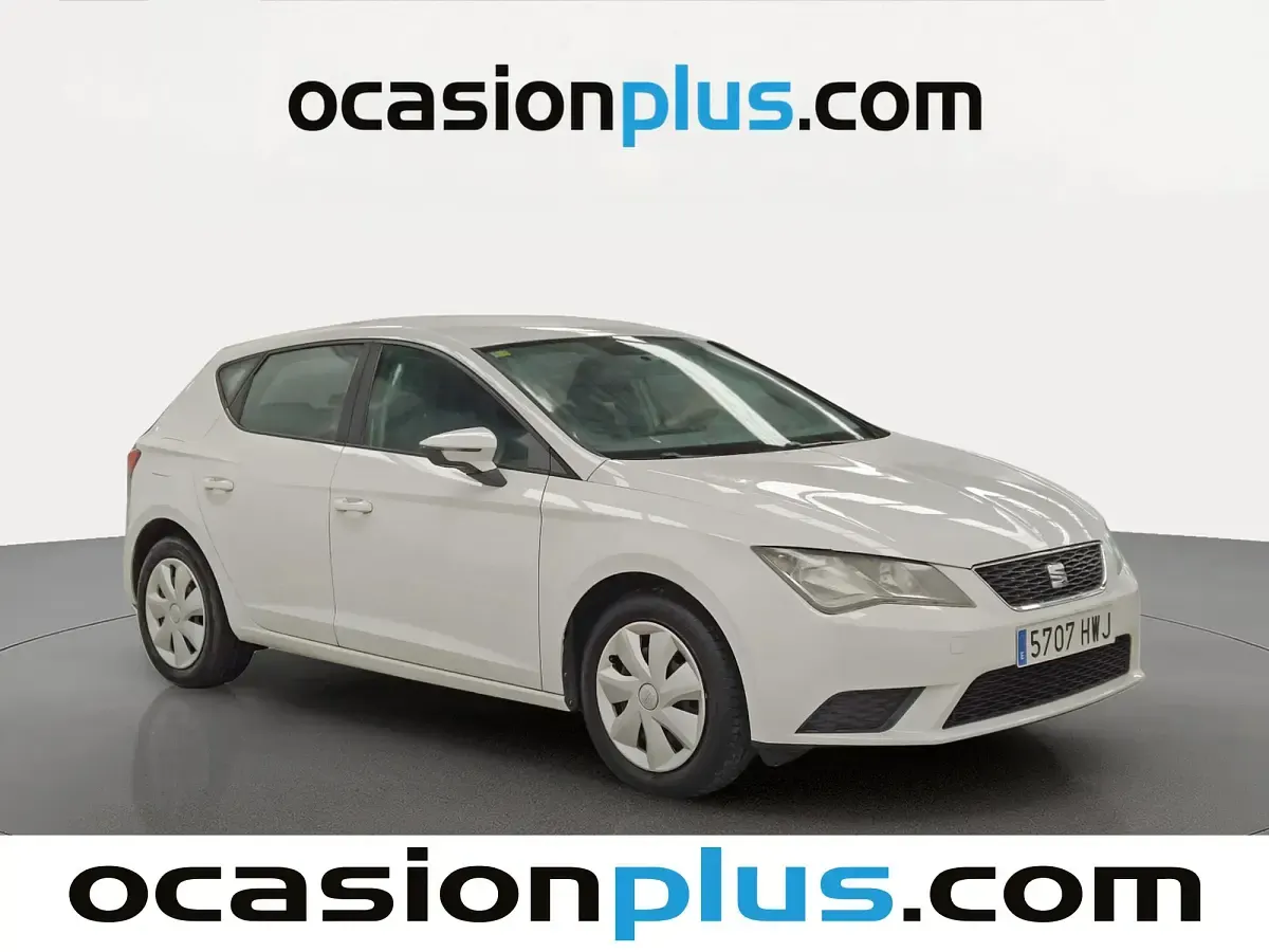 Usado Seat Leon Reference 105 CV (77 kW) 2014 Amarillo Utilitario