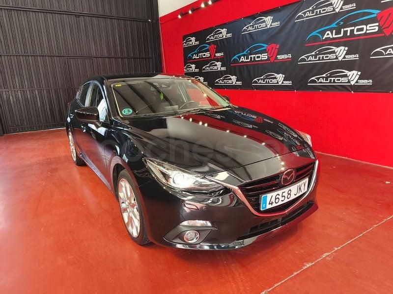 Usado Mazda 3 Luxury 150 CV (110 kW) 2016 Negro Berlina
