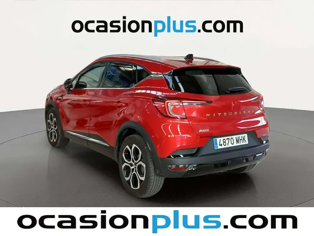 Usado Mitsubishi ASX 140 CV (102 kW) 2023 Rojo SUV