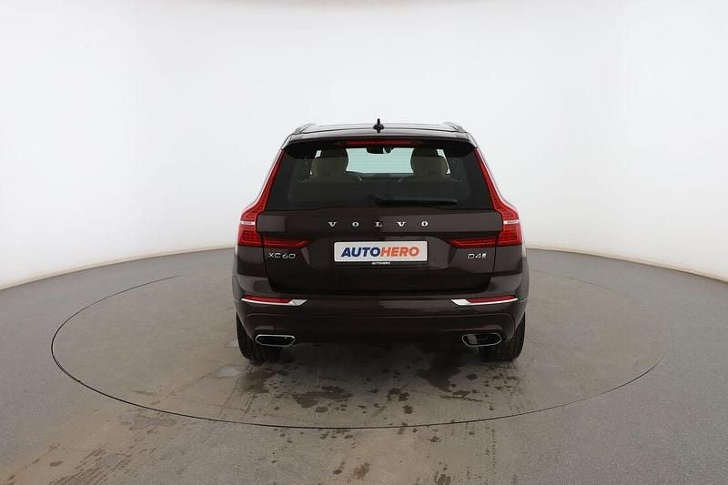 Usado Volvo XC60 Inscription 190 CV (139 kW) 2019 Marrón SUV