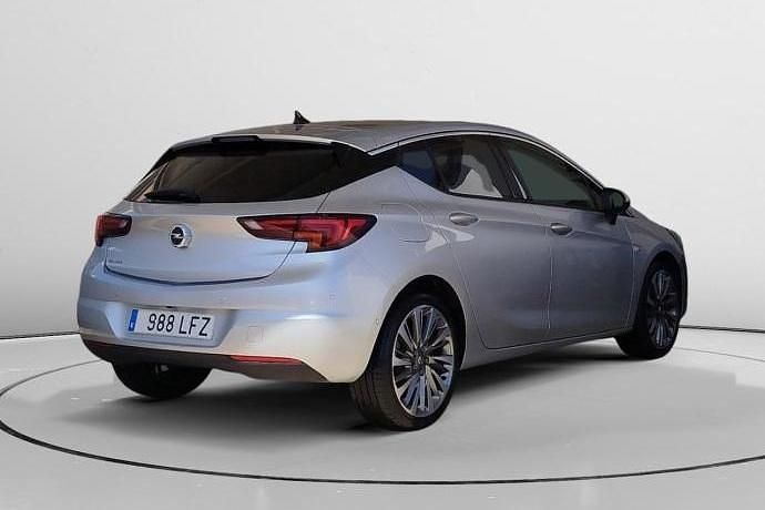 Usado Opel Astra Elegance 145 CV (106 kW) 2020