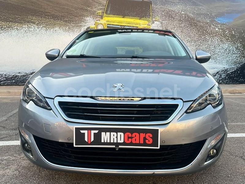 Gris / plata Usado 2014 Peugeot 308 Active Berlina | 7900 € (Precio justo) - Imagen 1/4