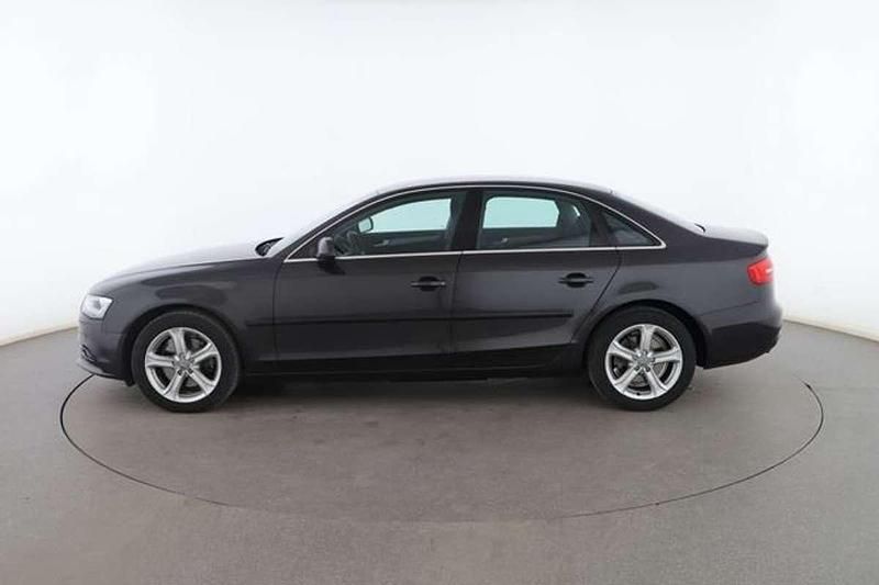 Usado Audi A4 171 CV (125 kW) 2013 Gris Berlina