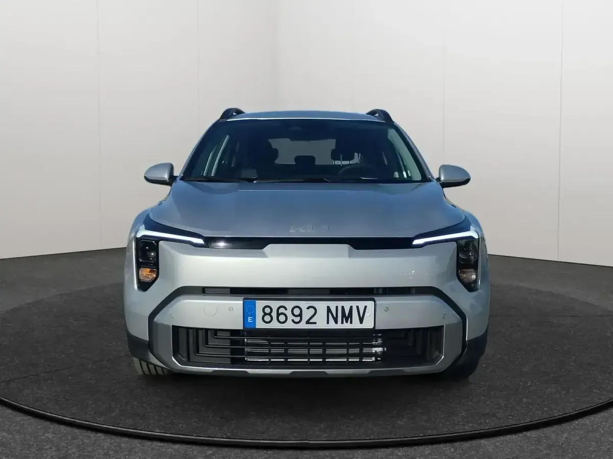 Nuevo Kia Stonic 115 CV (84 kW) 2026 Gris SUV