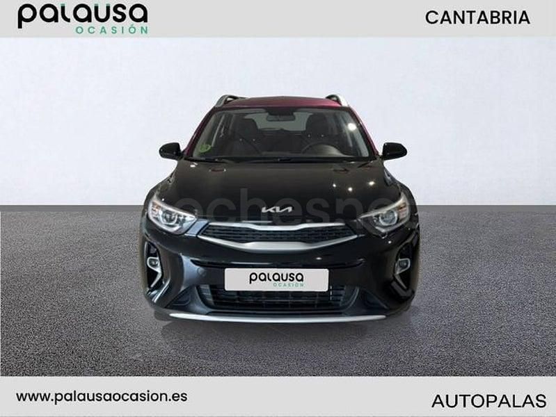 Usado Kia Stonic 84 CV (61 kW) 2023 Negro SUV