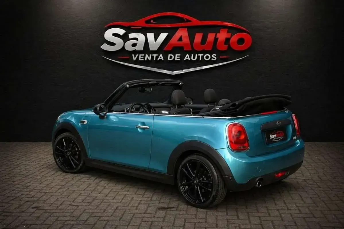 Usado Mini One Cabriolet 102 CV (75 kW) 2016 Verde Descapotable