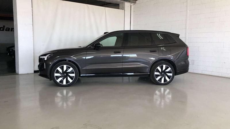 Usado Volvo EX90 Ultra 300 kW (408 CV) 2024 Gris SUV