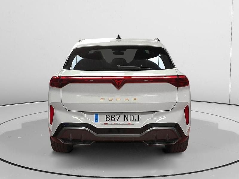 Käytetty Cupra Terramar 150 HP (110 kW) 2025 Valkoinen Katumaasturi