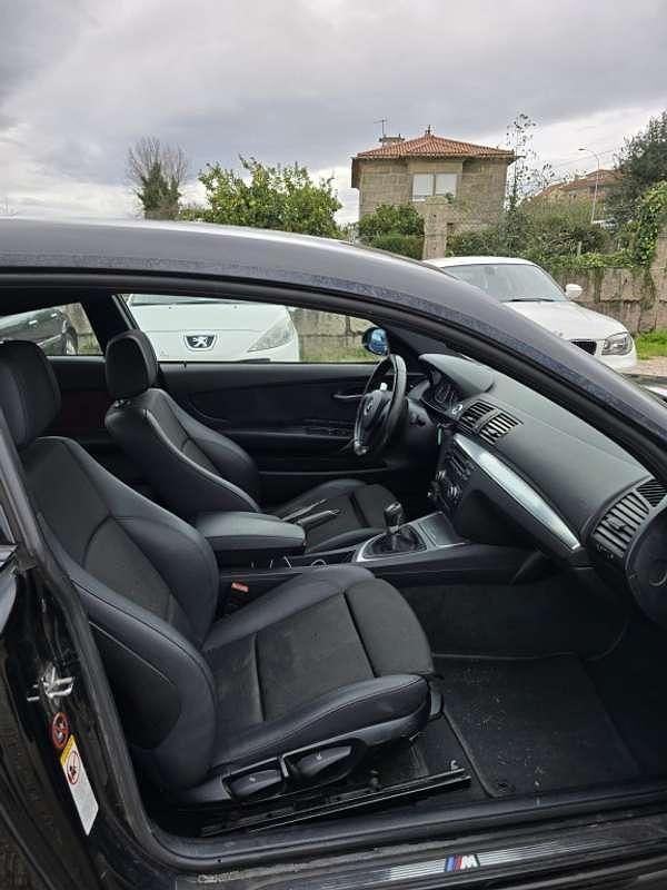 Usado BMW 120 Coupé 177 CV (130 kW) 2009 Negro Coupe
