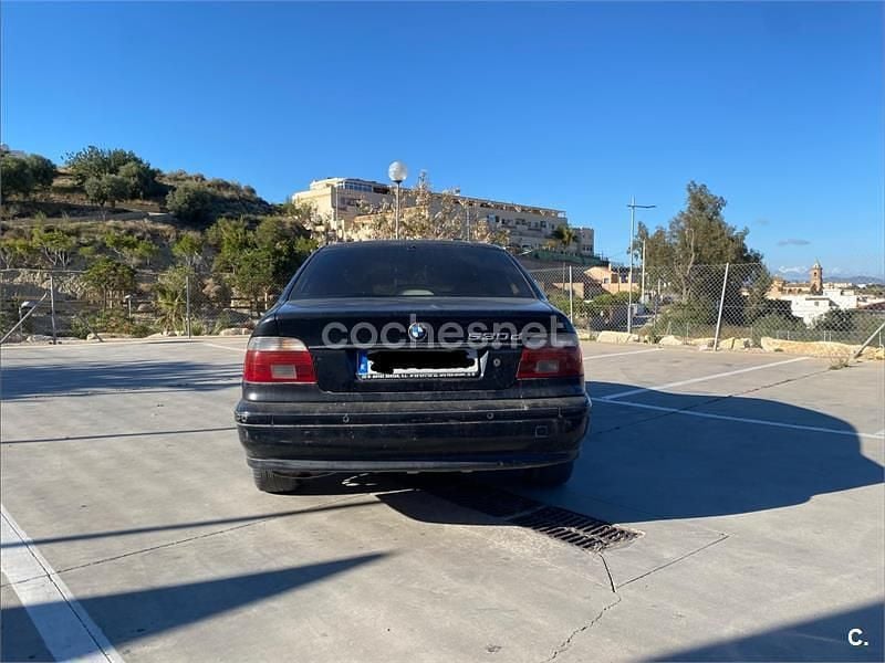 Usado BMW 530 184 CV (135 kW) 2001 Negro Berlina