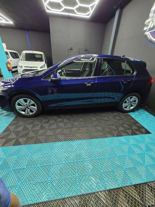 Usado VW Golf VIII 116 CV (85 kW) 2021 Azul Utilitario