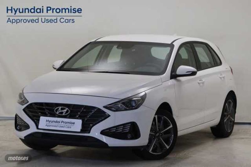 Atlas white Usado 2024 Hyundai i30 | 20.500 € (Precio justo) - Imagen 1/4