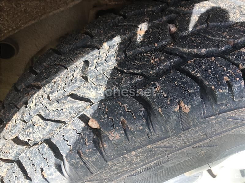 Usado Suzuki Vitara 90 CV (66 kW) 2003 Beige SUV