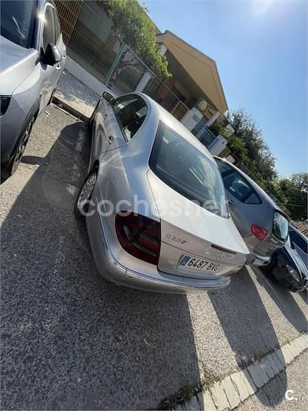 Gris / plata Usado 2003 Mercedes E220 Elegance Berlina | 1700 € (Precio justo) - Imagen 1/1