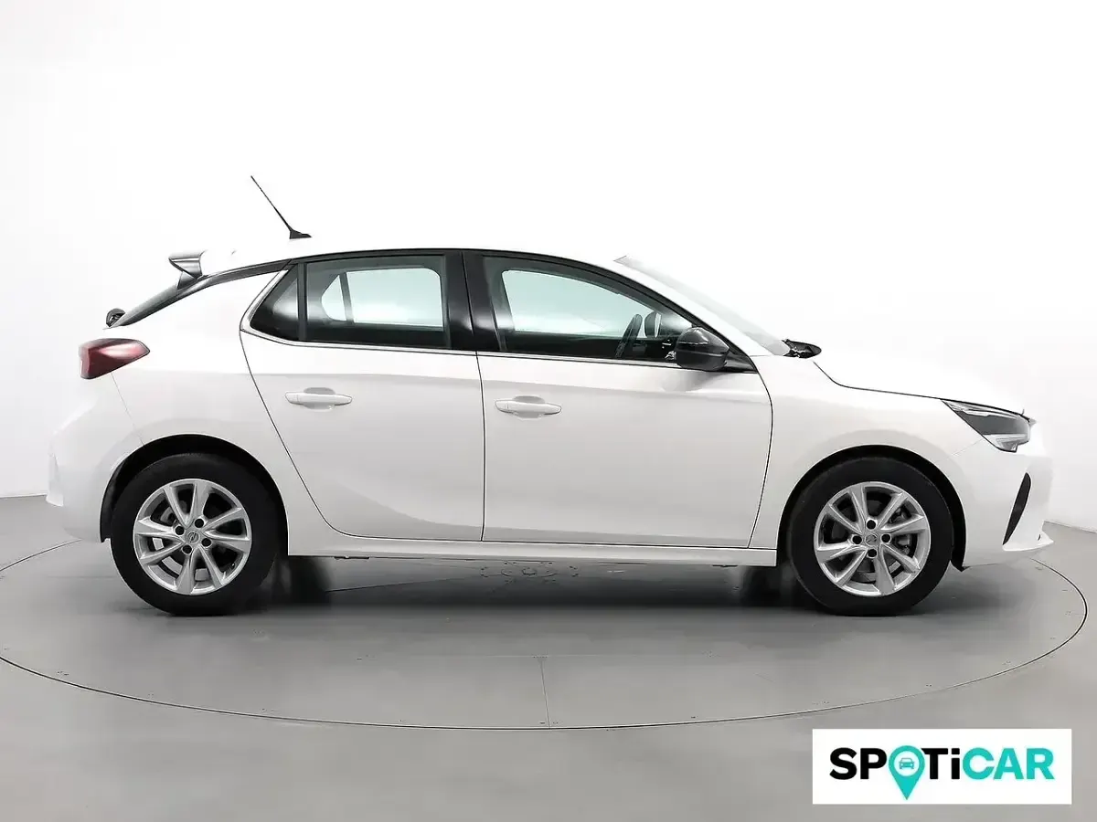 Usado Opel Corsa Elegance 101 CV (74 kW) 2020 Blanco Utilitario