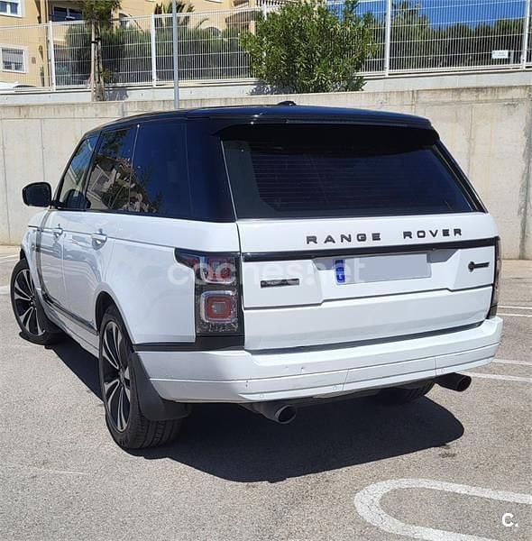 Usado Land Rover Range Rover Autobiography Dynamic 510 CV (375 kW) 2014 Blanco SUV