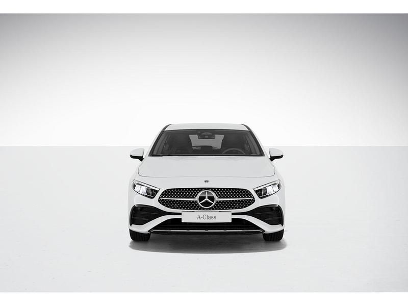 Usado Mercedes A200 150 CV (110 kW) 2024 Blanco polar Utilitario