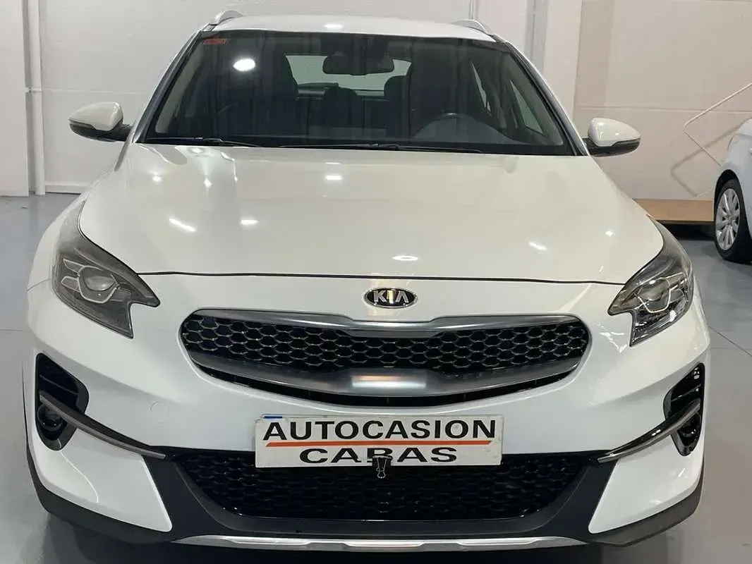Usado Kia XCeed 114 CV (83 kW) 2019 Blanco SUV