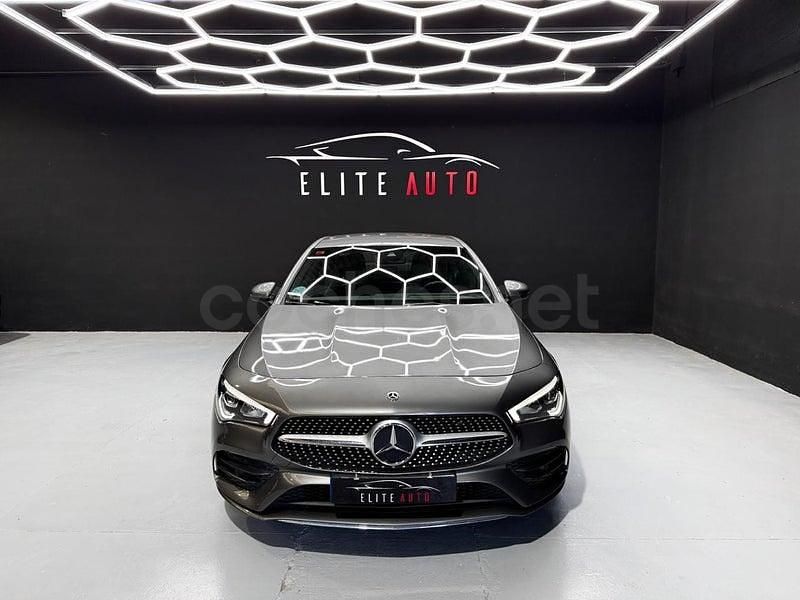 Usado Mercedes CLA200 163 CV (119 kW) 2020 Gris / plata Berlina