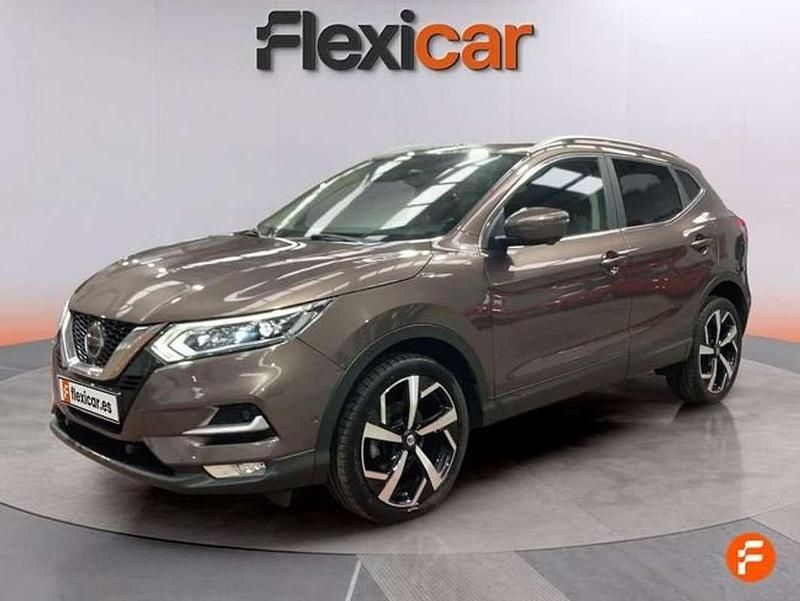 Usado Nissan Qashqai Acenta 160 CV (117 kW) 2019 Gris SUV