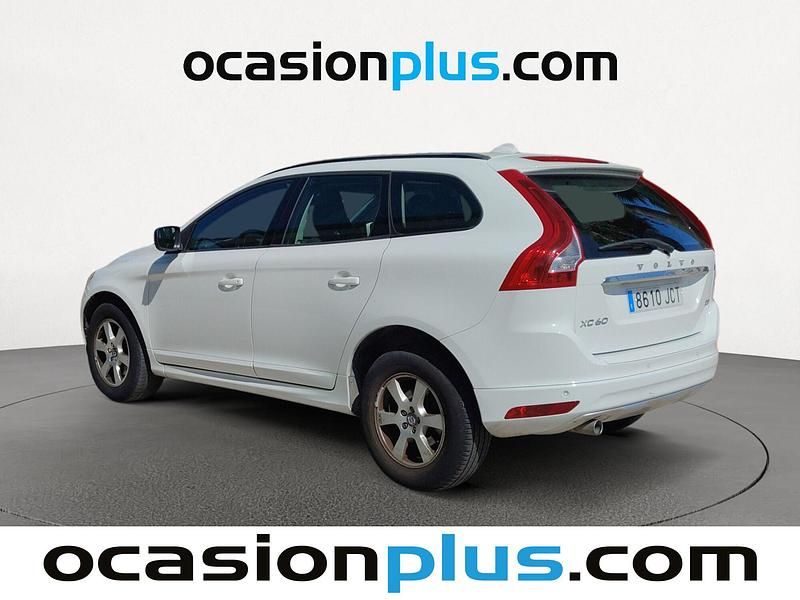 Usado Volvo XC60 Kinetic 136 CV (100 kW) 2015 Blanco SUV