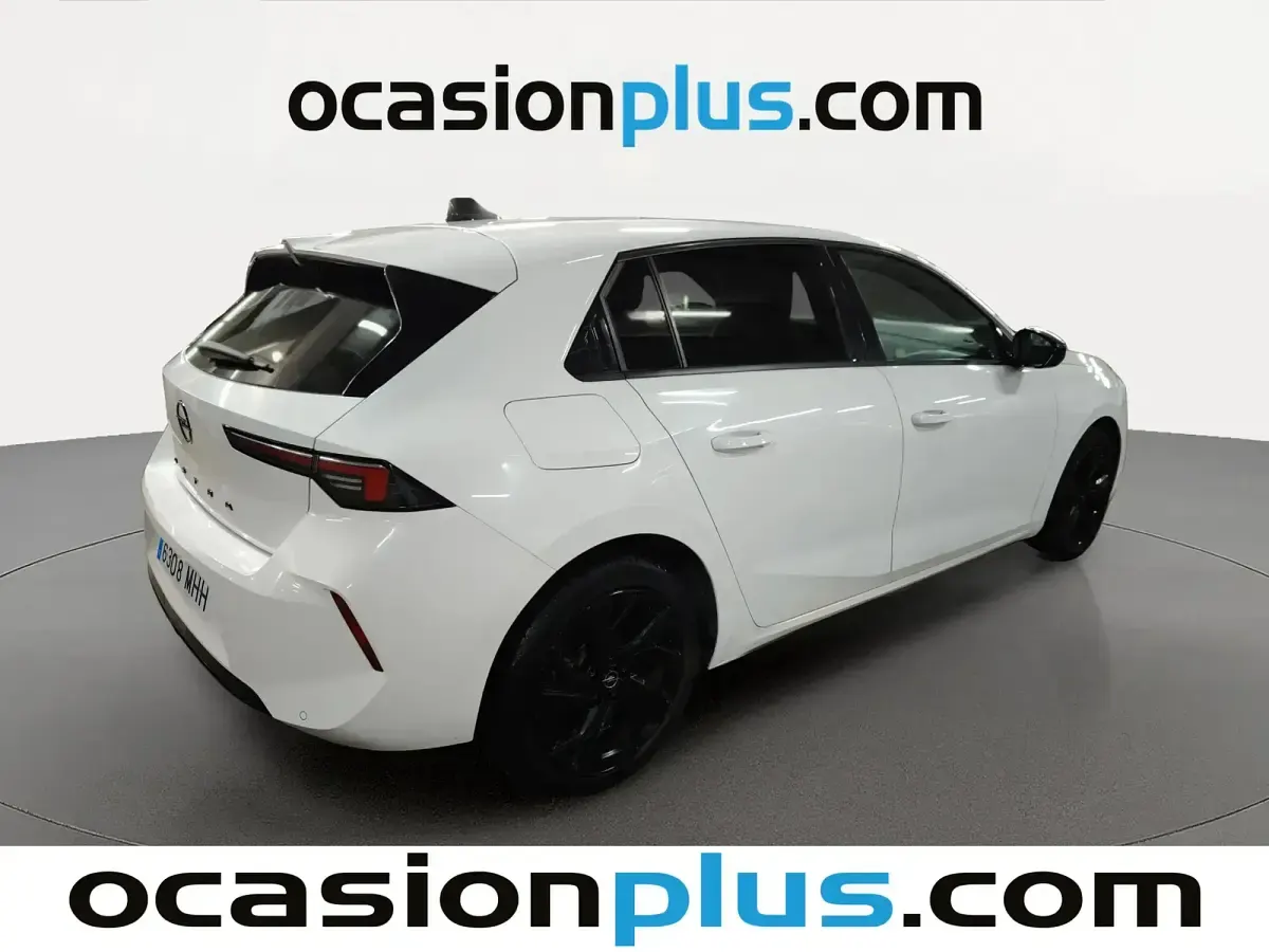 Usado Opel Astra 130 CV (95 kW) 2023 Blanco Utilitario