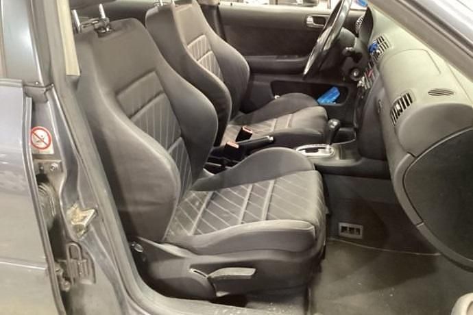 Usado Audi A3 Ambiente 130 CV (95 kW) 2001