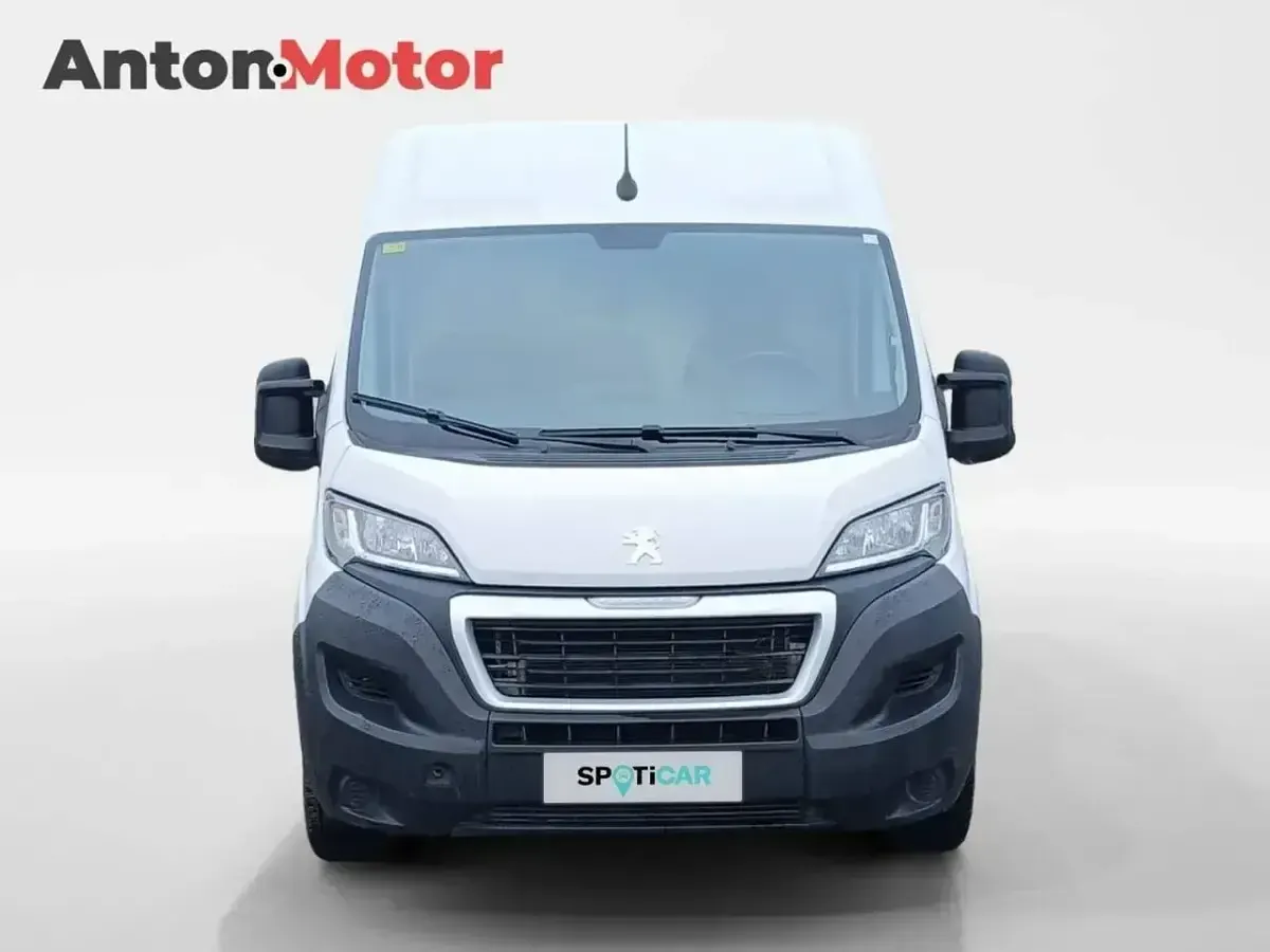 Usado Peugeot Boxer S 140 CV (102 kW) 2022 Blanco Van