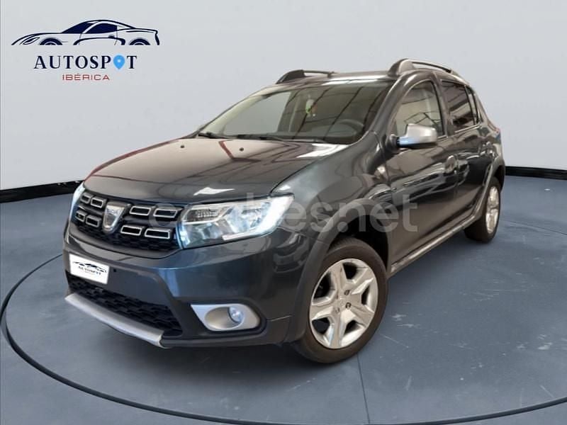 Gris / plata Usado 2020 Dacia Sandero Comfort Berlina | 9490 € (Super precio) - Imagen 1/4