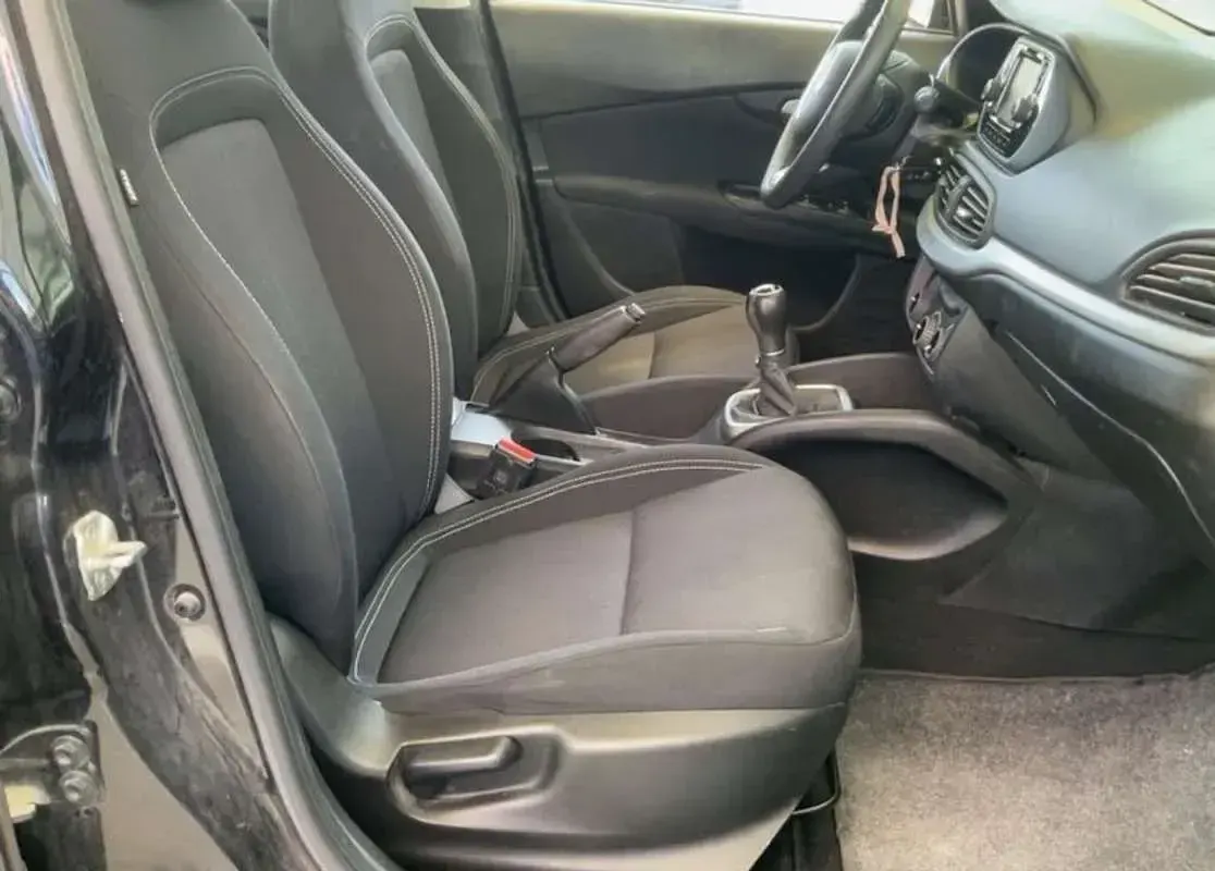 Usado Fiat Tipo Business 95 CV (69 kW) 2017 Negro Utilitario