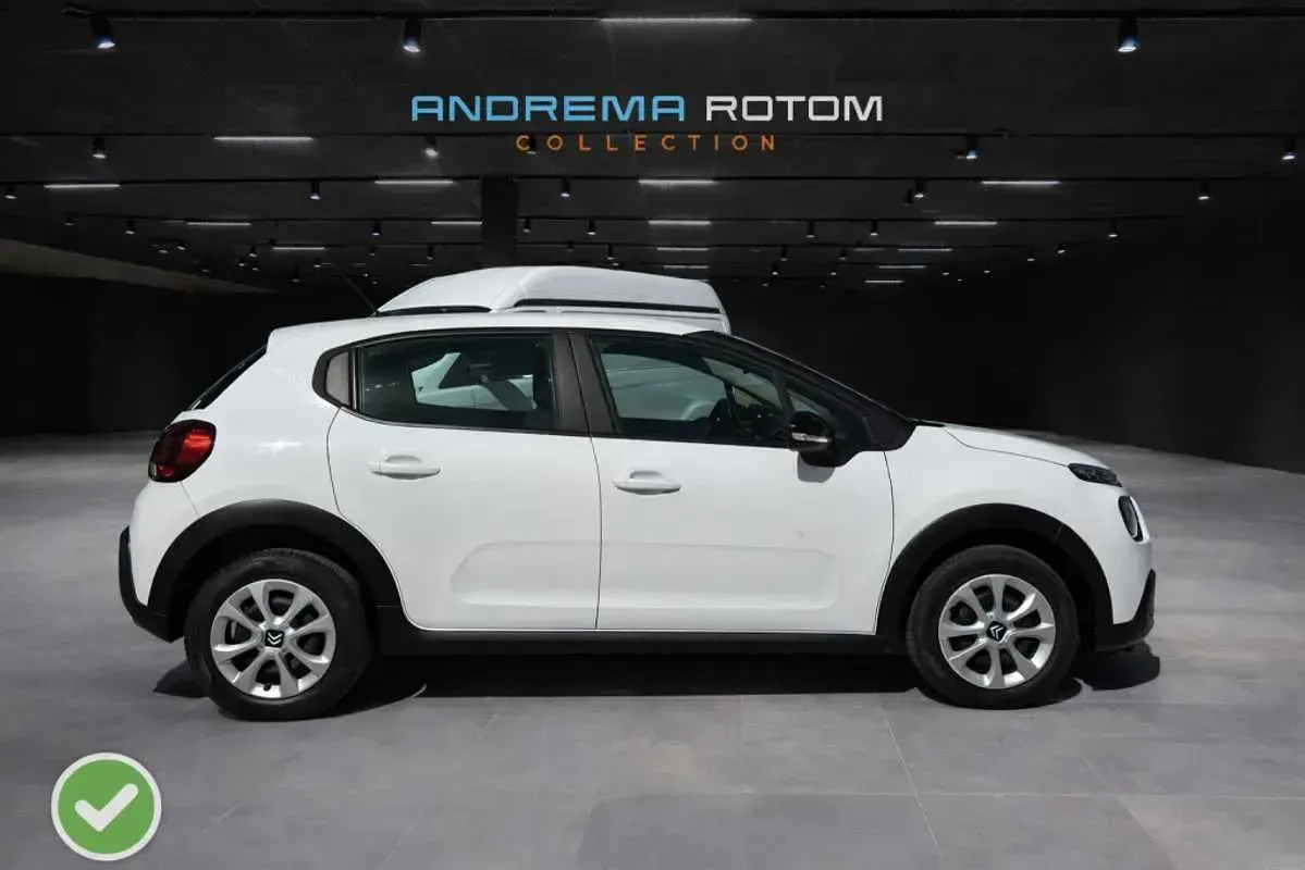 Usado Citroën C3 Live 99 CV (72 kW) 2021 Blanco Utilitario