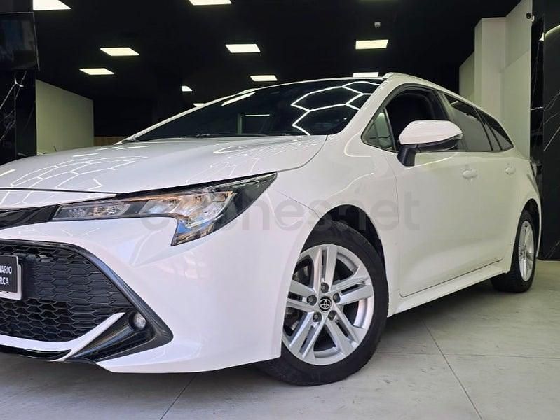 Usado Toyota Corolla Sport 122 CV (89 kW) 2022 Blanco Familiar