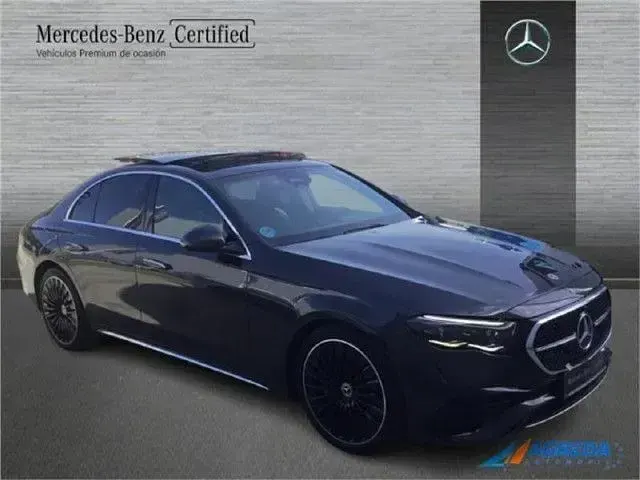 Usado Mercedes E220 197 CV (144 kW) 2024 Gris grafito