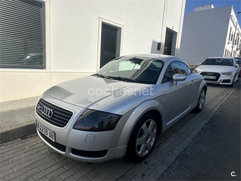 Gris / plata Usado 2000 Audi TT Coupe | 7500 € (Precio justo) - Imagen 1/4