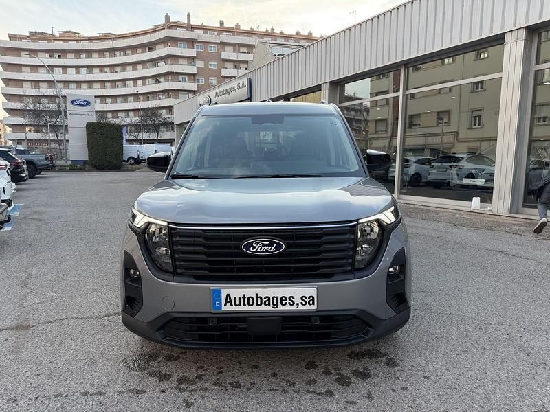 Nuevo Ford Tourneo Courier Titanium 125 CV (91 kW) 2026 Gris Monovolumen