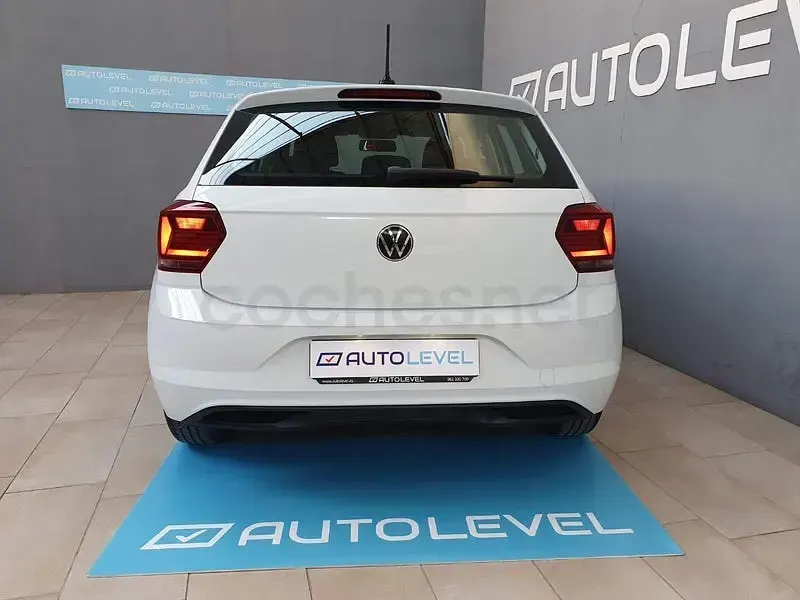 Usado VW Polo 95 CV (69 kW) 2022 Blanco Utilitario