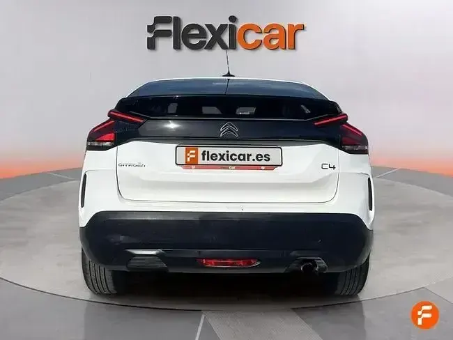 Usado Citroën C4 Feel 110 CV (80 kW) 2022 Blanco
